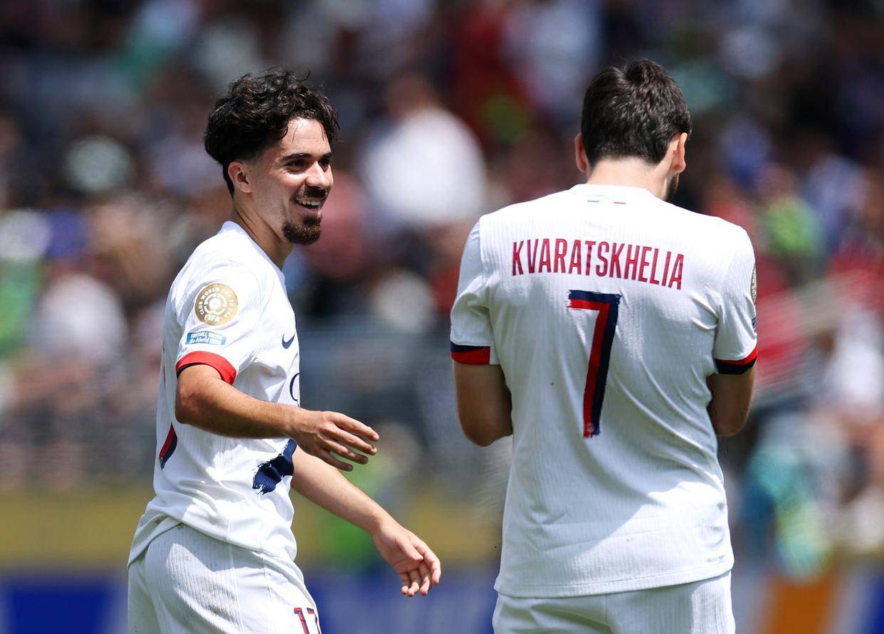 华体会网页版登录入口-包含塔斯马尼亚联锋线组合默契，世俱杯争冠实力凸显的词条