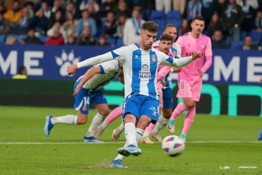 华体会app下载地址-埃瓦尔客场击败对手，展现实力