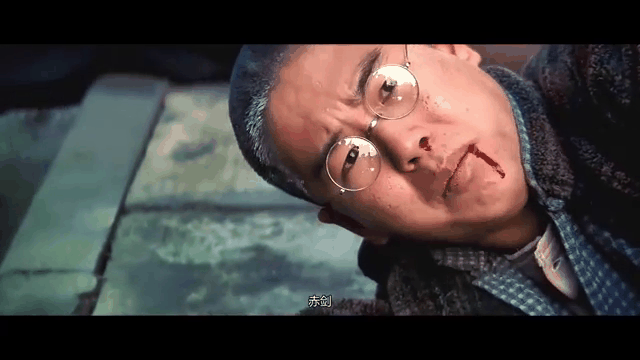 比赛关键一刻，英雄现身破门