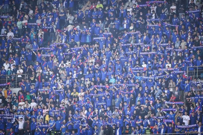 华体会链接-关于上海绿地申花主场不敌上海上港，痛失关键三分的信息