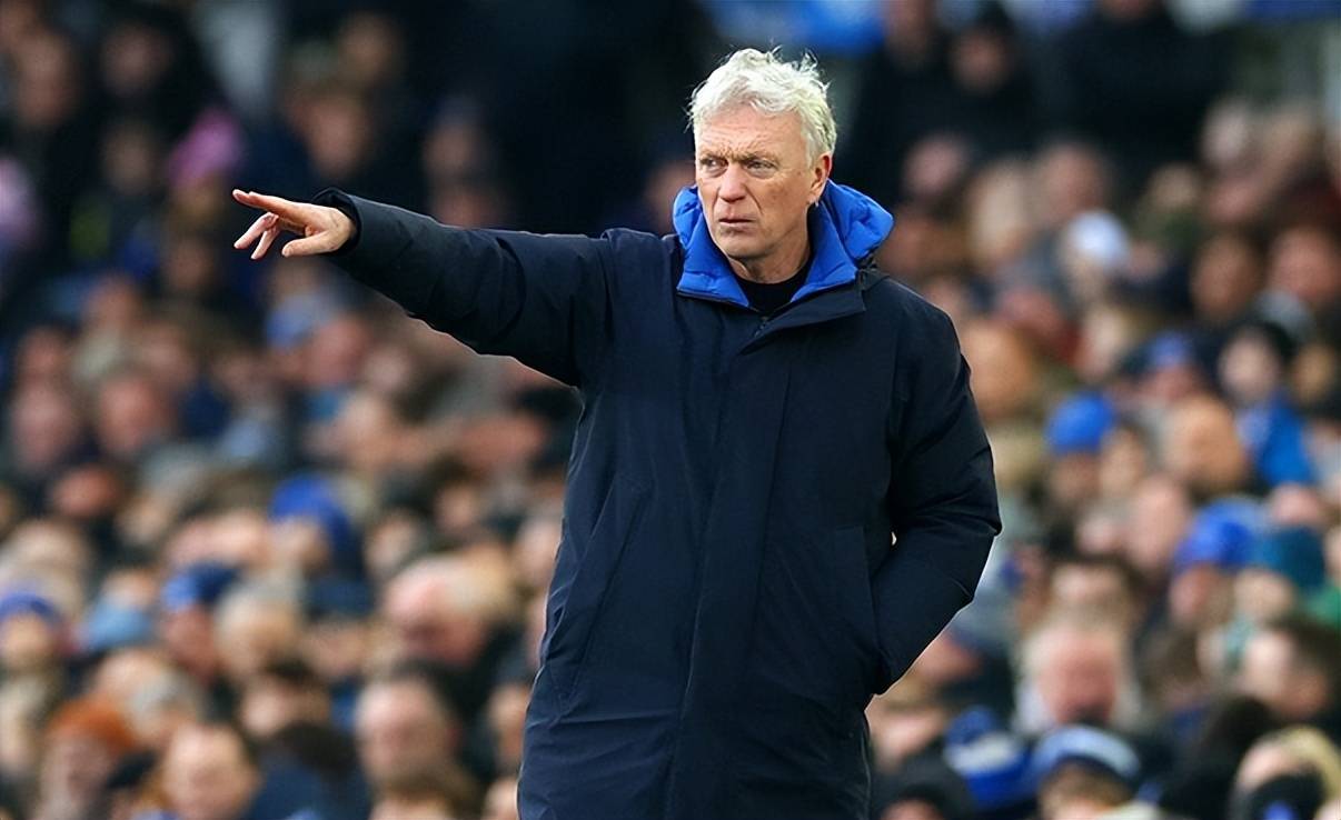 利物浦主帅点名表扬球员表现，球队士气高昂