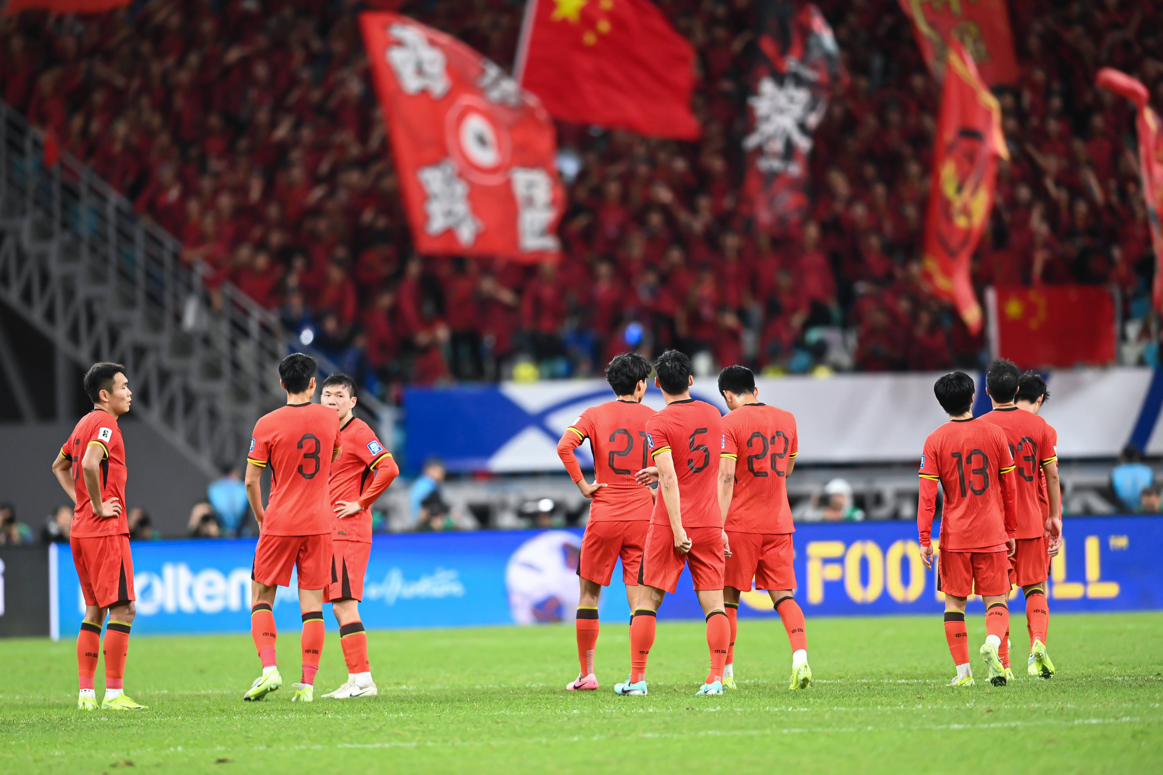 华体会app下载地址-国际足球赛中东亚球队交战激烈