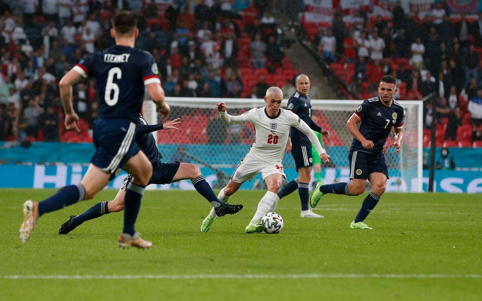 华体会教练-斯洛伐克战术灵活备战重要国际对决的简单介绍