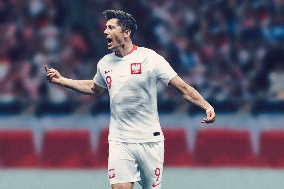 关于英格兰轻松胜摩尔多瓦，欧预赛胜局回放的信息