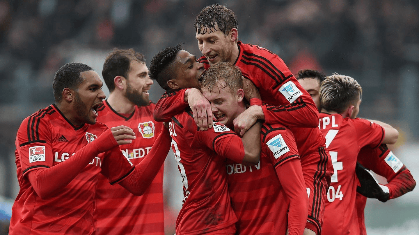 勒沃库森客场绝平法兰克福，难分高下的简单介绍