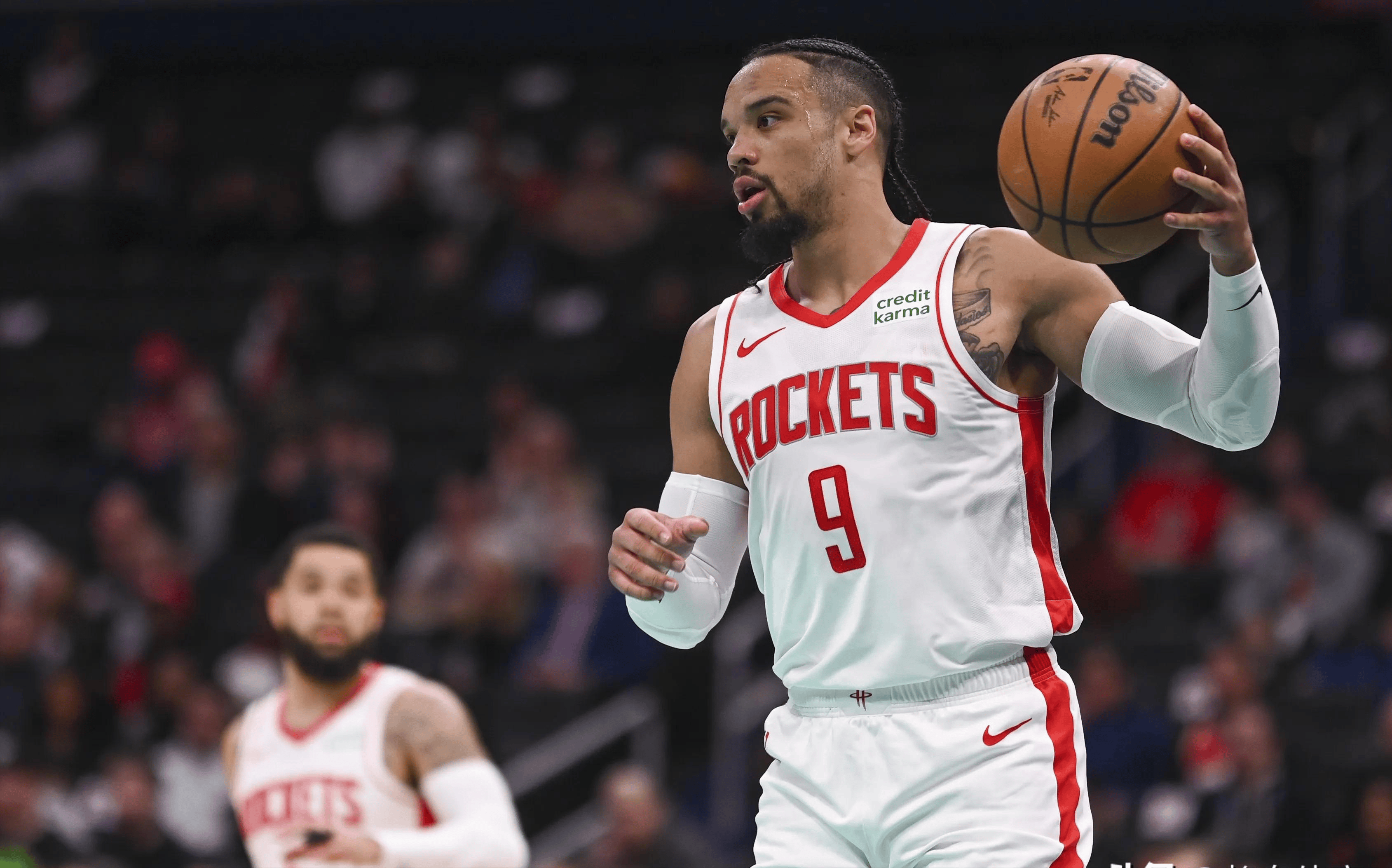 马刺队老将发威，助球队战胜强敌